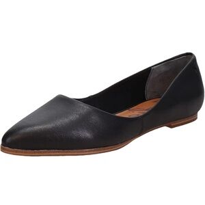 Zodiac Pointed Toe Flat - NEW